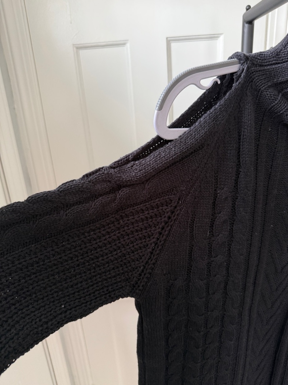 Classic Black Cable Knit Turtleneck Sweater - Picture 4 of 4
